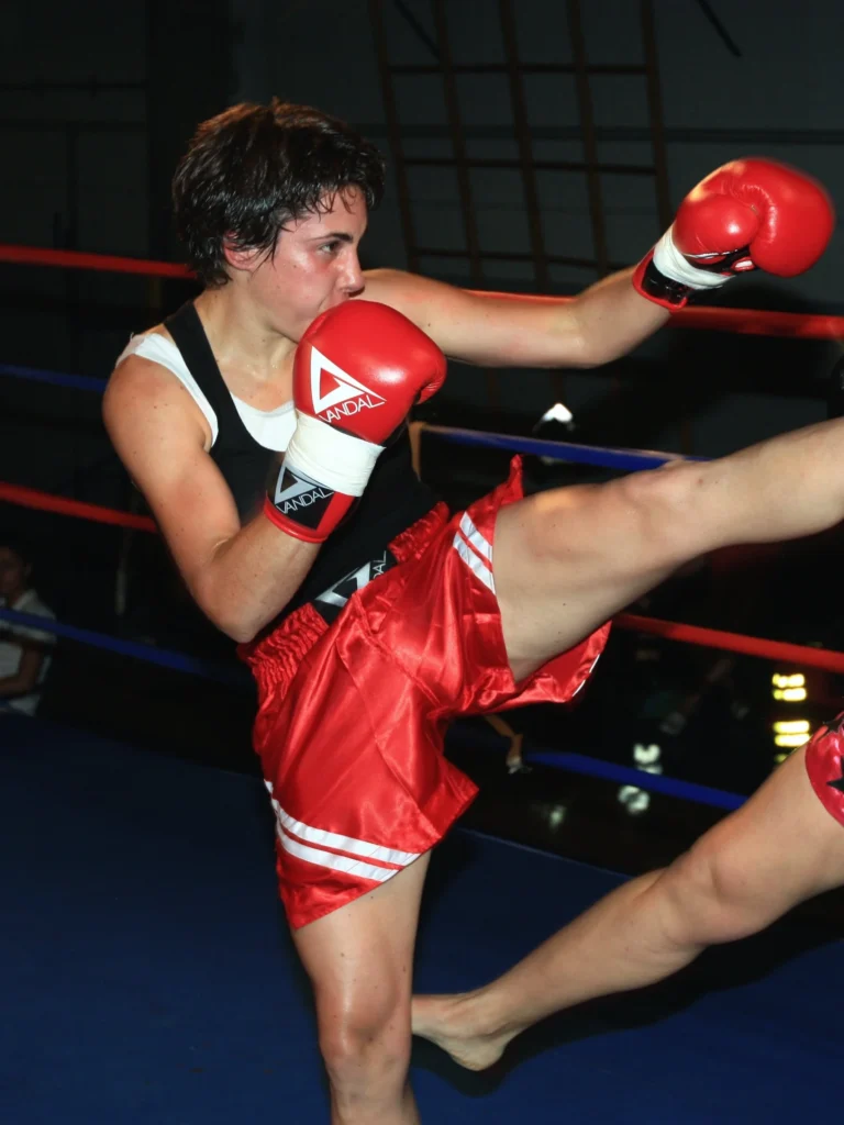 泰拳教室網站-大安教練-女教練形象照-1